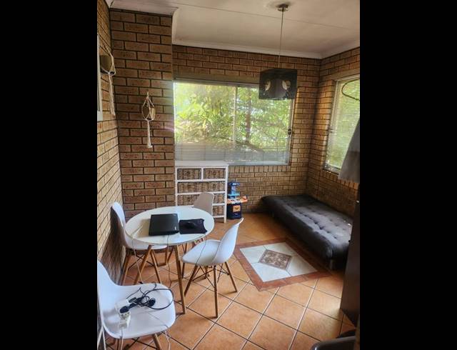 3 BEDROOM APARTMENT FOR SALE IN TURFFONTEIN